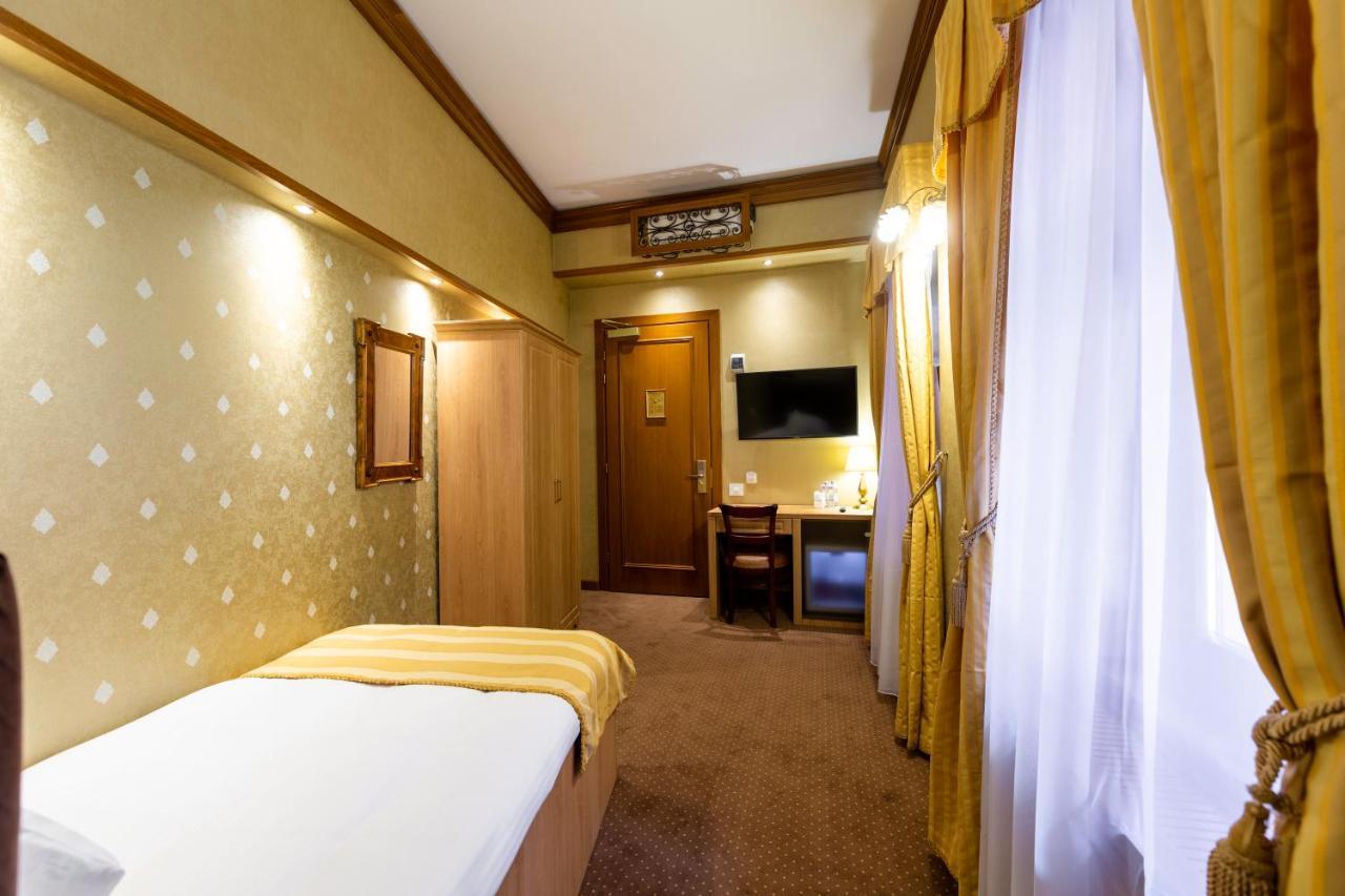 Hotel Am Ring Sibiu Exterior photo